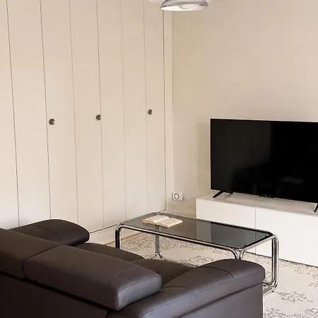 Apartamento 12 Min Paris - Parking Privé Gratuit - Wifi - Netflix - Balcon Enghien-les-Bains